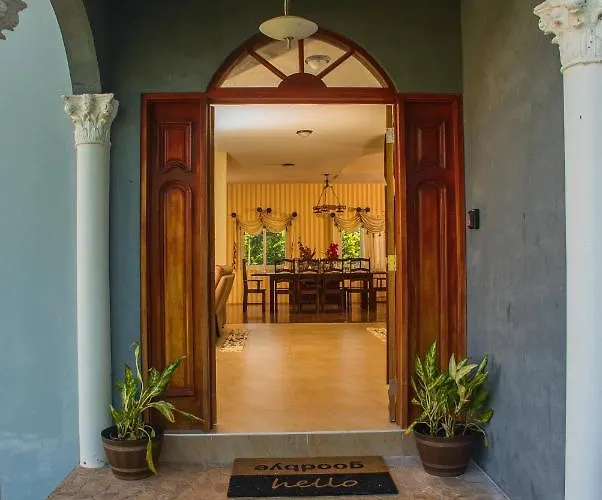 Runaway To Tranquility, Overlooking The Bay Holiday home *